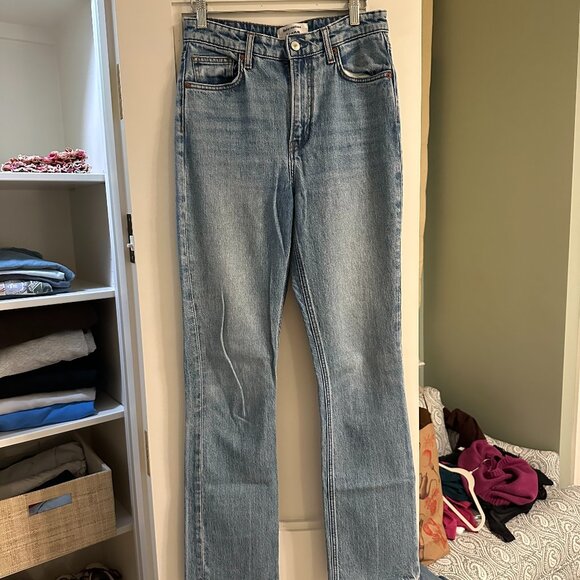 Peyton High Rise Bootcut Reformation Jeans in color Malta. Size 27 - Picture 3 of 5